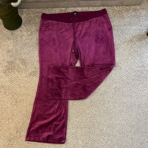 GAP Women's Purple Pants